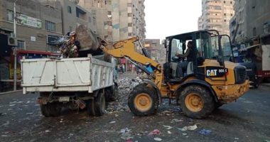 رفع 35 طن قمامة من شارع ناهيا وعزبة حرب فى بولاق الدكرور