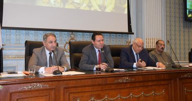 صور.. "زراعة البرلمان" تطالب بقاعدة بجدول زمنى للانتهاء من كارت الفلاح