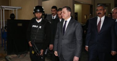 وزير الداخلية خلال تفقده استعدادات منتدى أسوان للسلام: يقظة وجاهزية وانضباط
