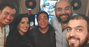 سمية الخشاب تقدم دويتو شعبيا مع أحمد آدم فى مسرحية "يا تصيب يا تخيب"