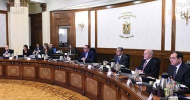 بدء اجتماع الحكومة الأسبوعى ويعقبه توقيع عدد من بروتوكولات التعاون  