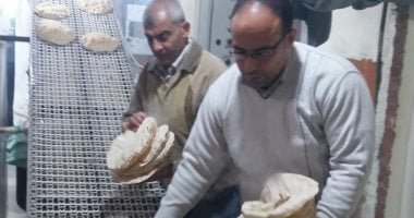 صور.. ضبط مخبز يتلاعب بوزن الرغيف وآخر يتصرف بالدقيق فى الدقهلية