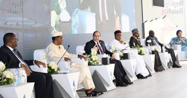 السيسى يفتتح منتدى أسوان للسلام والتنمية المستدامة.. ويؤكد: يعبر عن ملكية أبناء القارة لمصيرهم ويُجسد ريادتهم.. يجب تكاتف كافة الجهود الإقليمية والدولية لدعم أمن واستقرار أفريقيا استناداً إلى مبدأ سيادة الدول