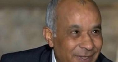 وزيرة الثقافة ناعية المخرج محسن حلمى: فقد المسرح أحد فرسانه