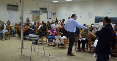 صور.. جامعة الأقصر تشهد تنفيذ برنامج تدريبى لريادة الأعمال لـ100 طالب وخريج