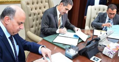 محافظ الغربية يوقع بروتوكول تعاون لتنفيذ مشروع التحول الرقمى 