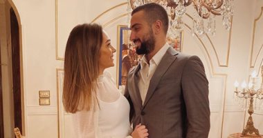خطيبة محمد الشرنوبي متغزلة فيه: أحلى حاجة حصلت فى حياتى