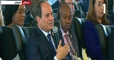 السيسى يشيد بدور المرأة المصرية فى تمرير أصعب إصلاح اقتصادى على الإطلاق