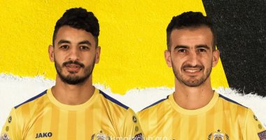 لاعبو الاسماعيلي يحتفلون بعيد ميلاد دونجا وحمدي زكي 