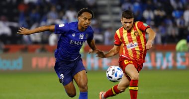 البيروفى كاريلو يغادر الهلال السعودي هذا الصيف