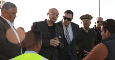 محافظ بنى سويف يتابع تنفيذ إصلاحات كوبرى النيل وتحقيق السيولة المرورية.. صور