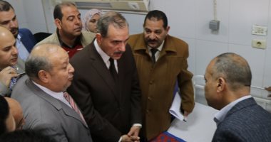 صور.. محافظ كفر الشيخ: افتتاح منافذ بالمدن لبيع منتجات وزارة الزراعة