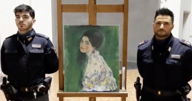 عامل يعثر على لوحة فنية لـ جوستاف كليمت مخبأة داخل حائط سعرها 60 مليون يورو 