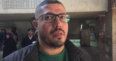 تفاصيل أولى جلسات قضية "ضحية التذكرة".. دفاع المتهم يطلب إخلاء سبيل المتهم وسماع شهادة الشهود.. ودفاع المجنى عليه: طالبنا بتعويض مدنى مؤقت مليون جنيه.. والضحية الثانية: "إن شاء الله حقى وحق صاحبى هيرجع".