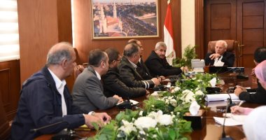 محافظ بورسعيد: غرفة عمليات علي مدار 24 ساعة لمتابعة حالة الطقس الغير مستقرة