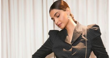 الممثلة الهندية سونام كابور ينضم لقائمة الحاضرين بحفل ميدل بيست بموسم الرياض