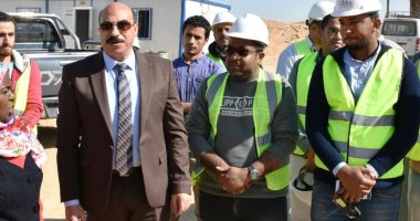 محافظ أسوان يتفقد مشروع المنطقة الصناعية الحرفية بنصر النوبة.. صور