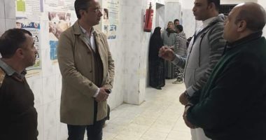 زيارة مفاجئة لمحافظ الفيوم لمستشفى "إطسا" المركزى.. صور