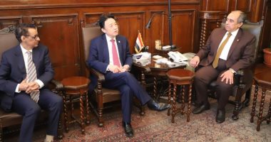 وزير الزراعة يبحث مع مدير "الفاو" تفعيل مبادرات القضاء على الفقر والجوع