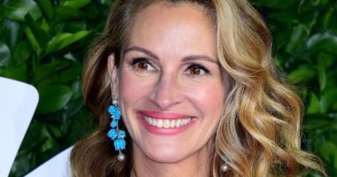 حذاء جوليا روبرتس وسترة توم كروز ضمن تذكارات سينمائية فى مزاد خلال ديسمبر