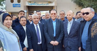 محافظ الشرقية : نقل الخدمات الطبية من وحدة الصالحية القديمة لمكان آخر 