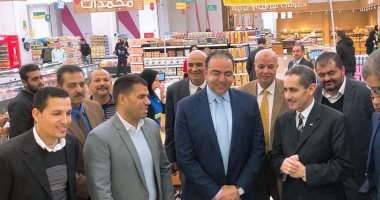 محافظ الغربية يتفقد المنطقة اللوجستية بطنطا ويؤكد على دورها فى دعم التجارة الداخلية