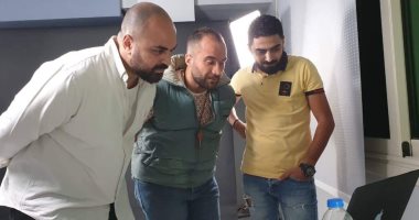 " قصة قصيرة حزينة ".. أغنية جديدة لعلي الألفي بطريقة الفيديو كليب
