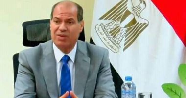 "مفيش صاحب يتصاحب".. سائق يستدرج صديقه بمساعدة آخر لقتله وإلقاء جثته بمزرعة فى سوهاج.. المتهم تعدى عليه بمفتاح فك الإطارات حتى فارق الحياة.. ويعترف: قتلته لأنه شهد علىَّ فى واقعة سرقة وتسبب فى فصلى من العمل