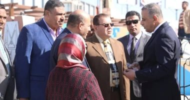  محافظ سوهاج يتفقد أعمال تطوير الكورنيش الشرقي والمسرح الرومانى