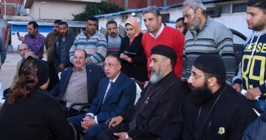 محافظ الإسكندرية يقدم واجب العزاء لأسرة غطاس الصرف الصحي لقى مصرعه