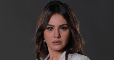 دينا فؤاد توجه رسالة إلى جمهورها بسبب "الاختيار": "اوعوا تكرهوني"