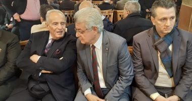 بهاء أبو شقة والسيد البدوى يقدمان واجب العزاء فى وفاة القطب الوفدى أحمد عودة