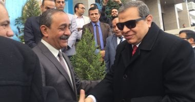 صور.. محافظ الإسماعيلية يستقبل وزير القوى العاملة لحضور ملتقى المشروعات الصغيرة