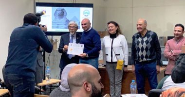 تخرج أول دفعة من زمالة زراعة الأسنان لطلاب جامعة مصر للعلوم والتكنولوجيا بالتعاون مع "جنوا" الإيطالية