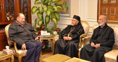 صور.. محافظ أسيوط يستقبل وفدًا من مطرانية الأقباط الكاثوليك
