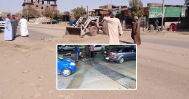 "المطبات البلاستيكية والصوتية" سلاح أسوان لمنع الحوادث.. مدير عام الطرق: تركيب المطبات البلاستيكية بطريق السادات وأمام المدارس والمستشفيات والمفارق والدورانات.. و"ادفو" تزيل المطبات العشوائية بطريق مصر ـ أسوان