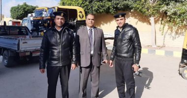 صور.. حملات مكبرة لمواجهة ظاهرة التوك توك بمدينة الحمام فى مطروح