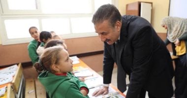 صور .. محافظ المنوفية يتفقد البحر الفرعونى ويلتقى مرضى مستشفى منوف العام 