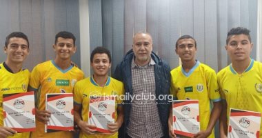 الإسماعيلى يوقع عقود طويلة الأمد مع خماسي فريق الشباب 