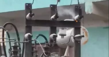 محول كهربائى عارى.. شكوى أهالى قرية كفر الحطبة بالمنصورة
