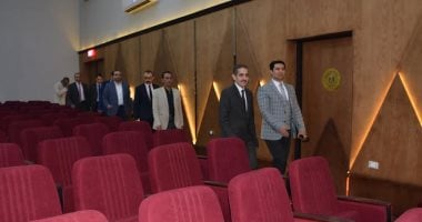 محافظ الغربية يتفقد مسرح 23 يوليو بالمحلة الكبرى 
