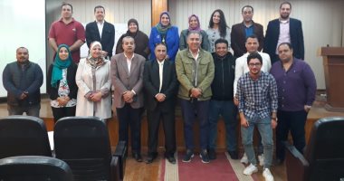 البيئة: تأهيل العاملين بالمنشآت الصناعية فى المدن الجديدة على إدارة المخلفات الخطرة