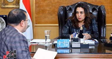 محافظ دمياط تقرر إلغاء الشيش من المقاهى وتعليق الأسواق الاسبوعية لمدة شهر 