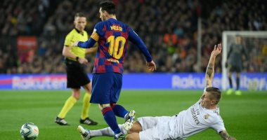 برشلونة ضد الريال.. شوط كلاسيكو مثير رغم التعادل السلبي "فيديو"