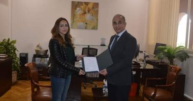 الدكتورة منى أبو هاشم مديرا لوحدة مناهضة العنف بجامعة الزقازيق