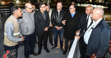 نواب البرلمان لكامل الوزير من البحر الأحمر: "اللى بيحصل ما يرضيش حد".. وفد لجنة النقل يتفقد موانى سفاجا والغردقة والقصير.. انتقادات لنظام العمل ومطالبات بفسخ تعاقد شركة الشحن.. ومواجهة بشأن فصل مُتعاطى المخدرات