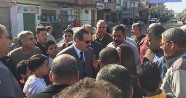محافظ كفر الشيخ يتفقد المدارس وعددا من المواقع الخدمية بميت الديبة بقلين
