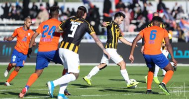 الفيحاء يمزق شباك الاتحاد برباعية فى الدورى السعودى.. فيديو