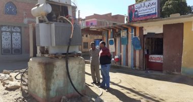  هندسة كهرباء إدفو تعاين تركيب محولات كهربائية بأسوان