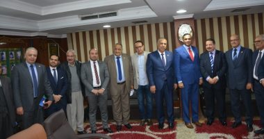 محافظ الدقهلية بالغرفة التجارية: لابد من تنظيم المشروعات بشكل علمى